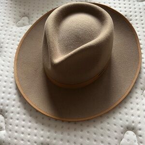 Gigi Pip Stylish Tan Wide-Brim Hat